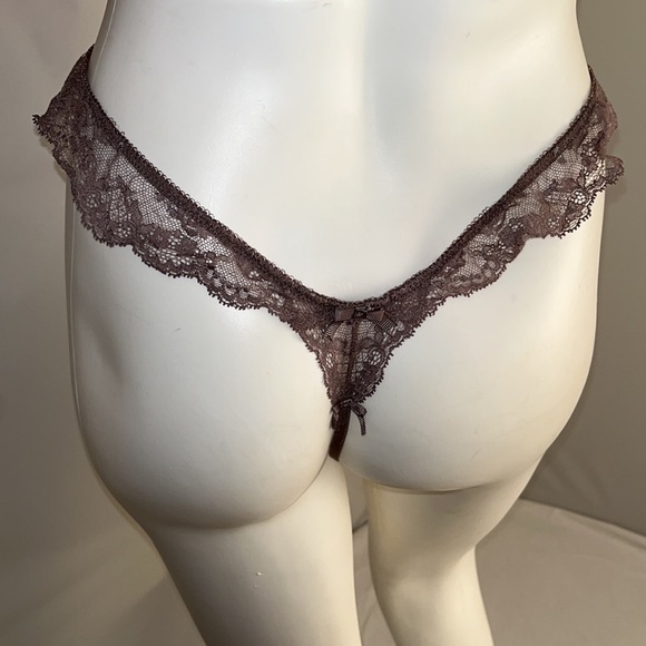 Victoria’s Secret Very Sexy gray nylon mesh and lace thong panty - Picture 3 of 11